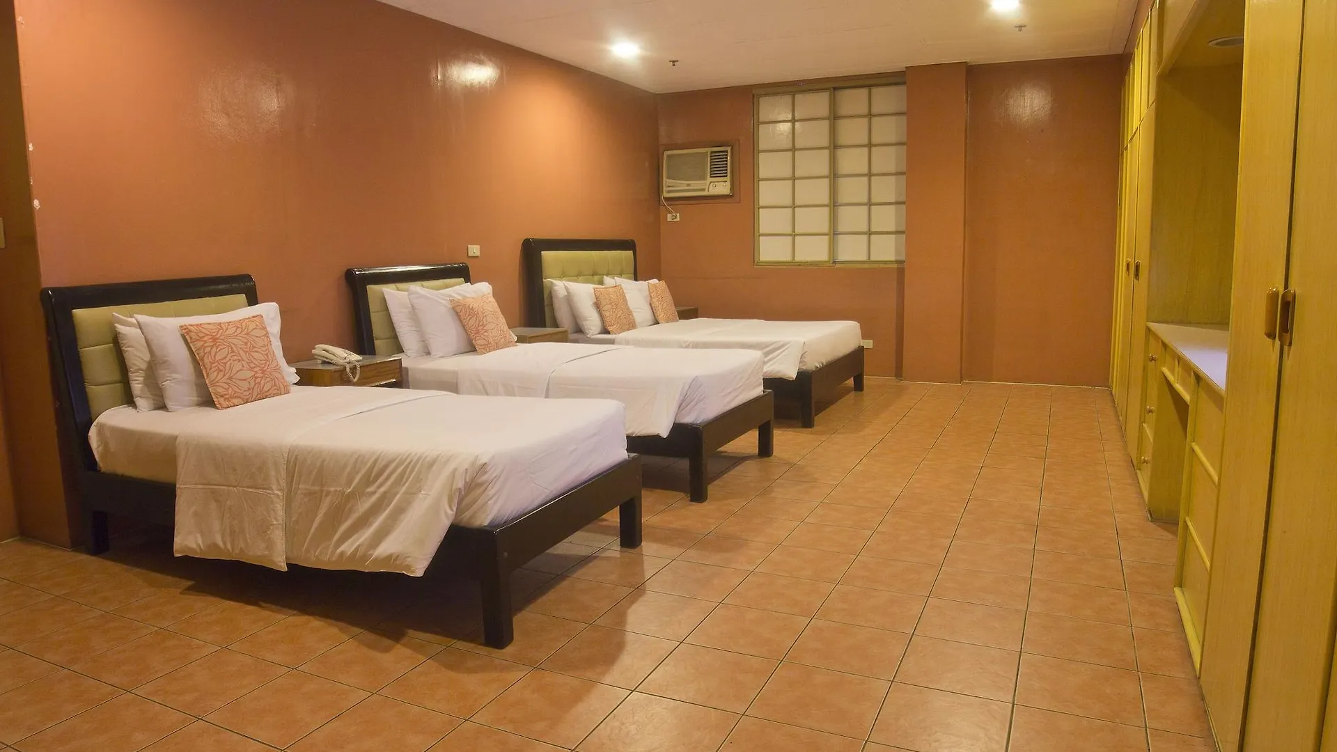 Nichols Airport Hotel Paranaque City