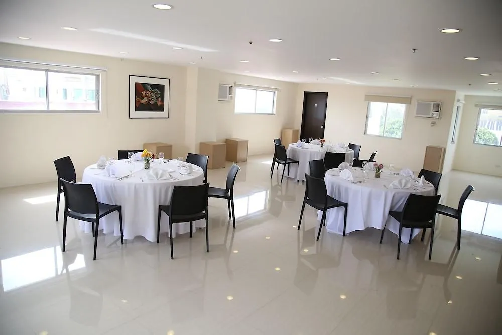 Nichols Airport Hotel Paranaque City 3*,  Philippines